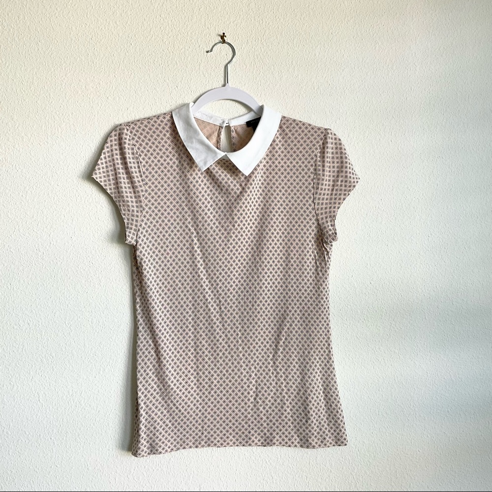 Ann Taylor Beige Patterned Short Sleeve Top with White Collar